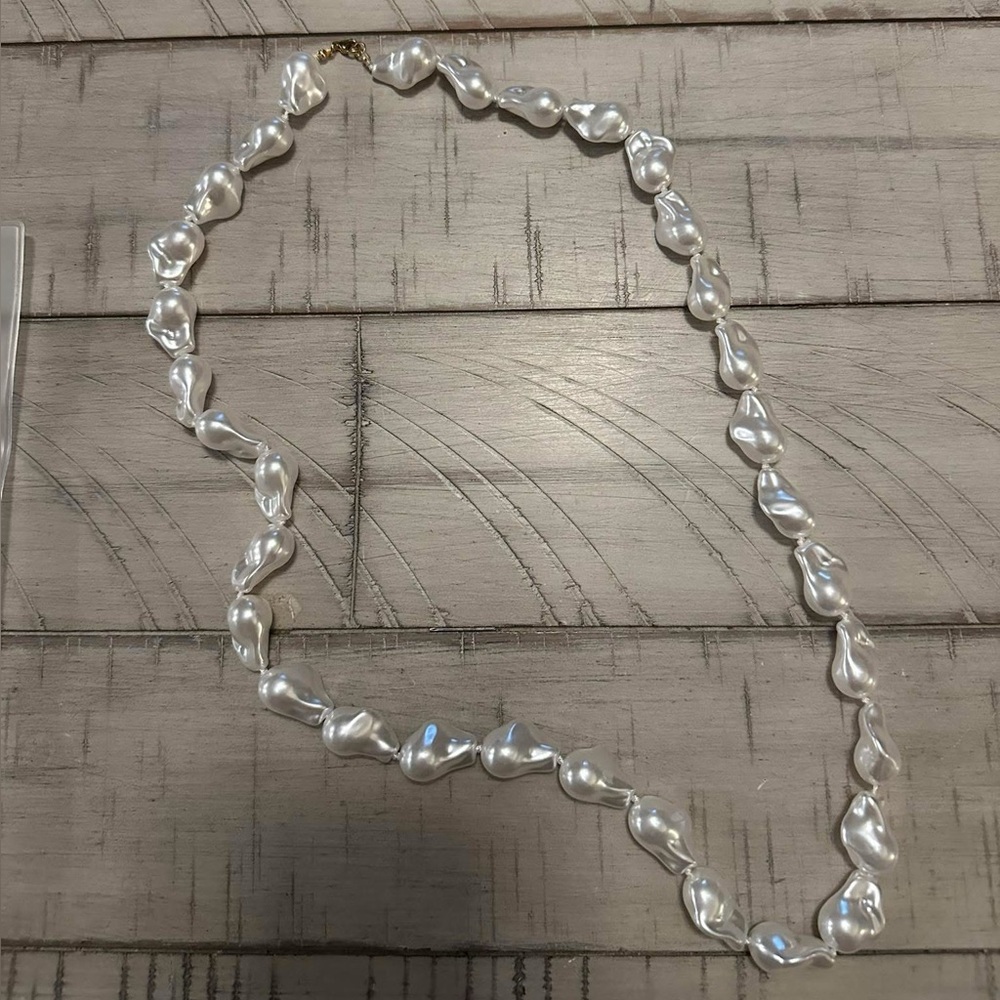 New ChansuttPearls Sofia necklace